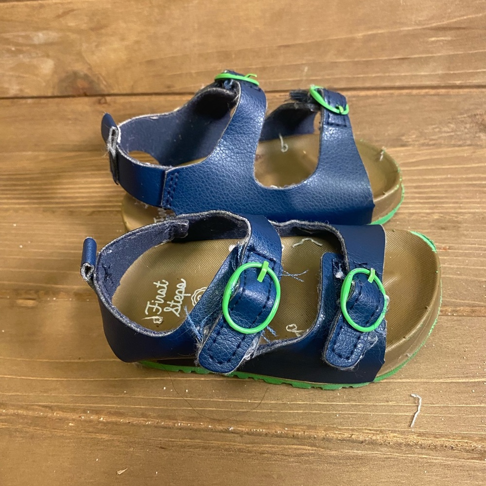 First impressions Buckle Sandals for boys size 6